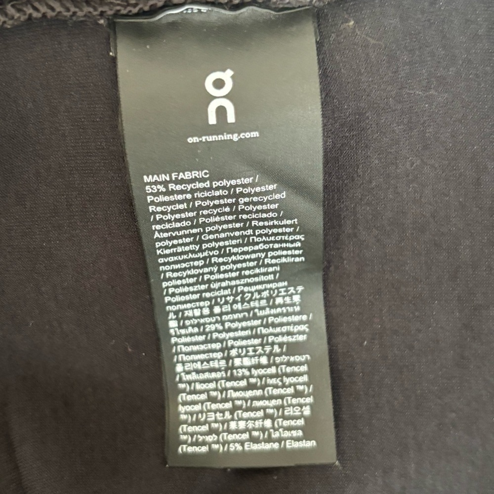 On Cloud Running Hoodie in Black - Picture 12 of 14